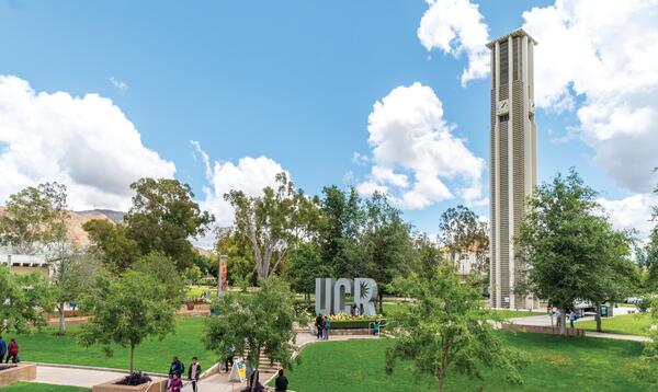 UCR Landscape Banner for Buscadores